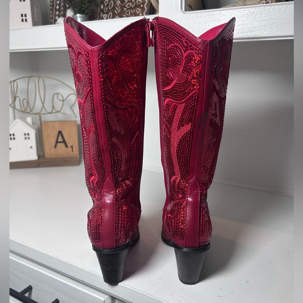 **SOLD**Helen’s Heart Red Sequin Western Boots Women’s Size 7 | Sparkly Cowgirl - Picture 2 of 7